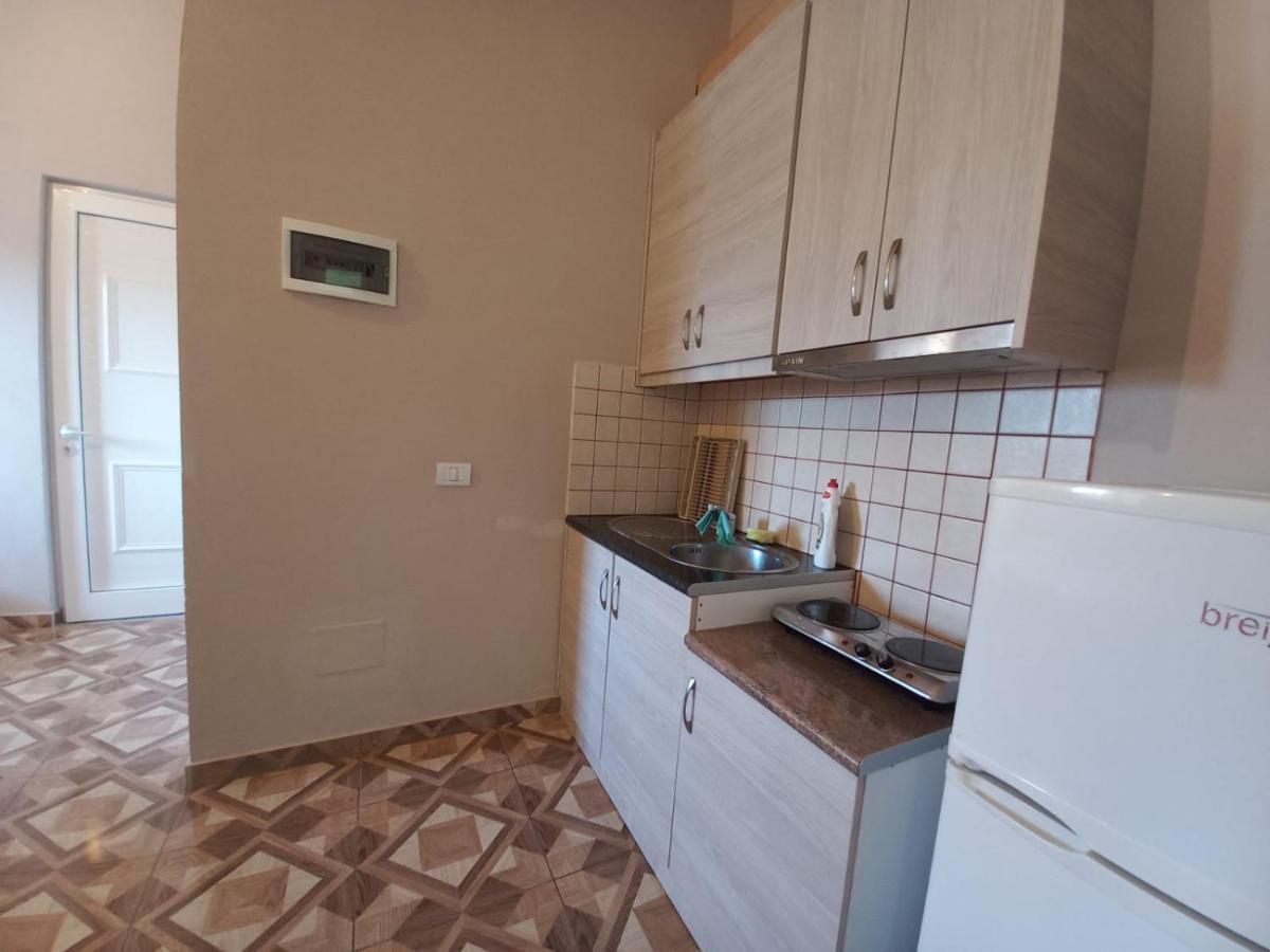 Arjana & Nelaj Apartments Ksamil Exteriér fotografie